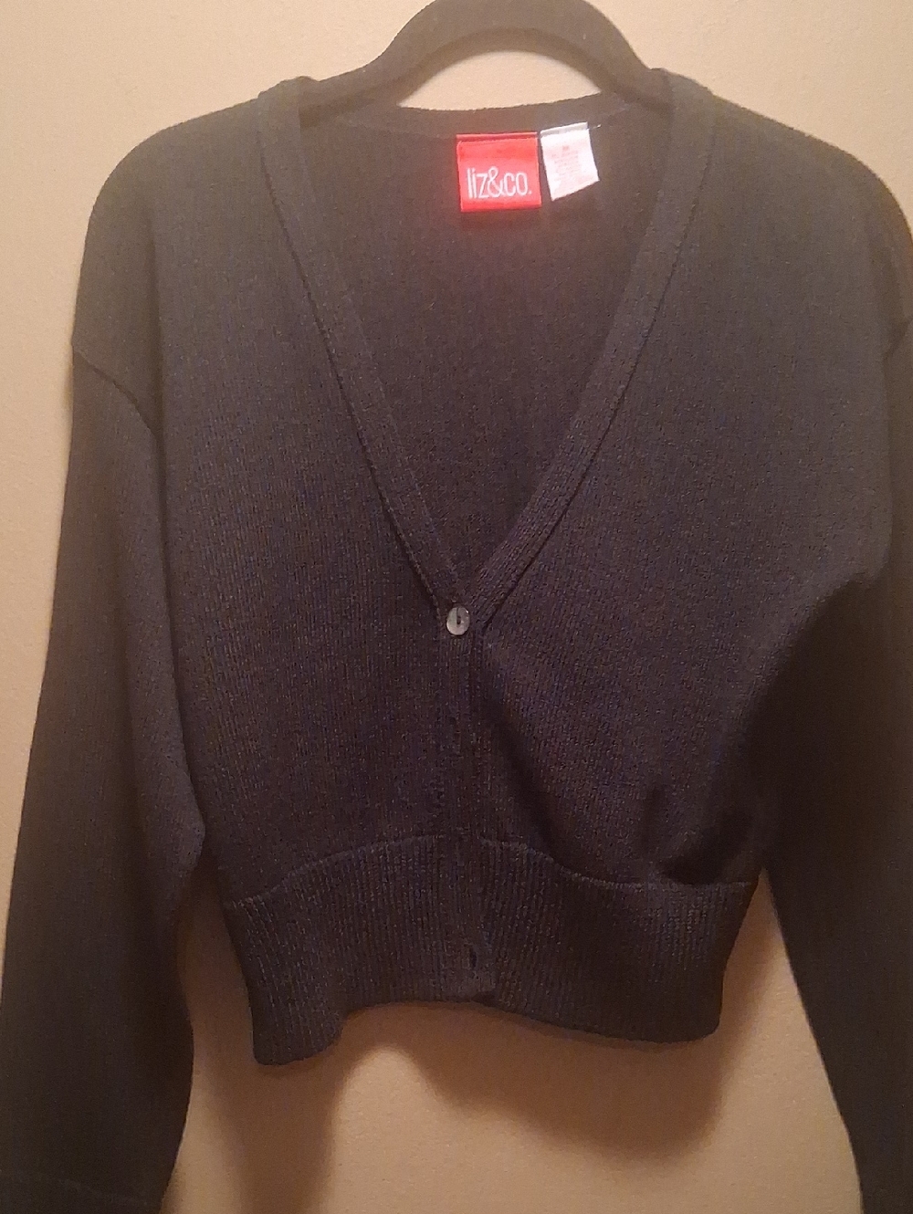 liz & co. Black Cropped V-Neck Button Cardigan Medium